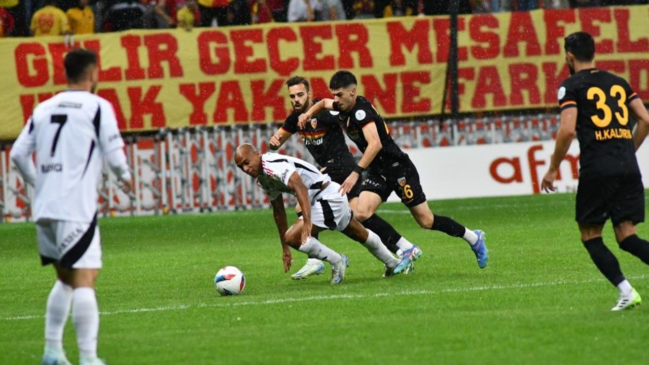 Kayserispor-Beşiktaş Maçından İlk Gol Haberi Geldi!