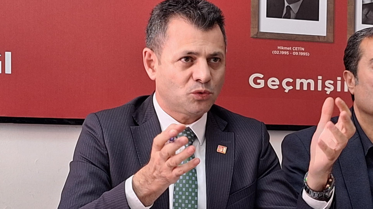 Kayseri’ye Gelen CHP’li İsimden Sert Sözler: Sizinle Yapacak Hiçbir Anayasamız Olamaz!