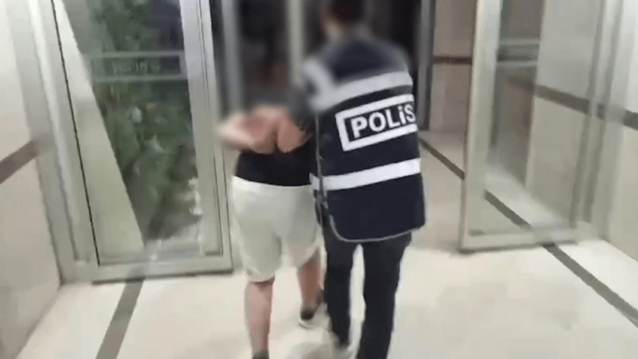 Kayseri’de Cezaevinden Firar Etti! Bakın Nereden Çıktı!
