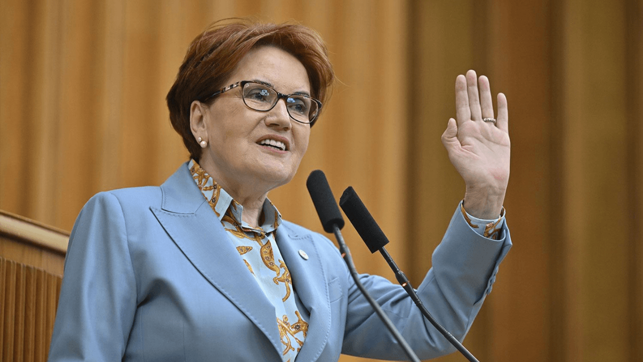 Meral Akşener Aylar Sonra Görüntülendi! Yeni İmajı Gündem Oldu!