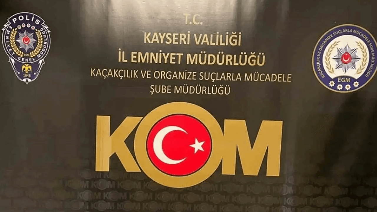 Kayseri’de Kaçakçılık Operasyonu! Cephanelik Ele Geçirildi!