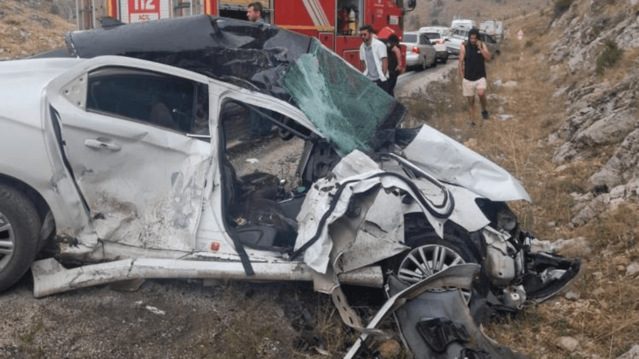 Kayseri Yolunda Acı Olay: İki Sözleşmeli Er Hayatını Kaybetti!