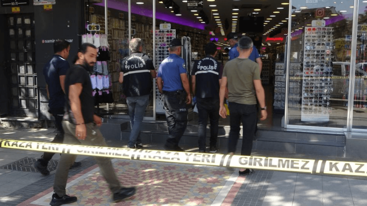 Husumetliler Arasındaki Silahlı Çatışmada Kan Aktı!