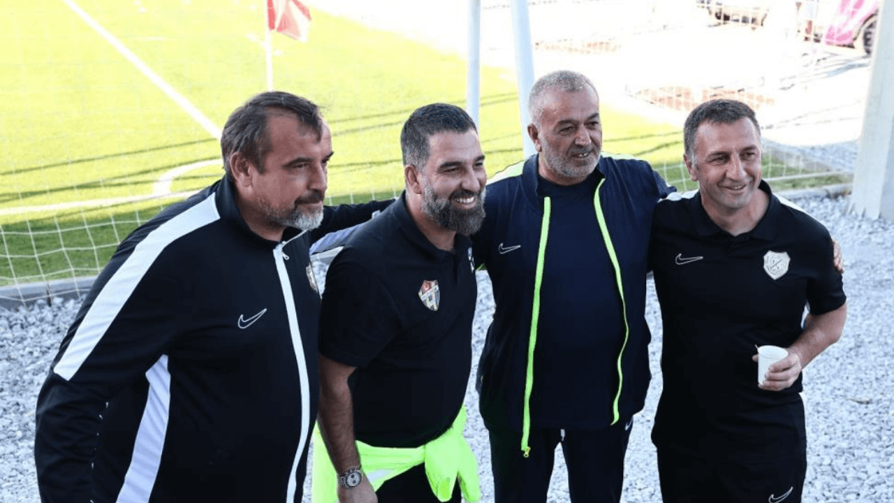 Kayseri’de Konuşan Arda Turan’dan Övgü Dolu Sözler: Bayıldım!