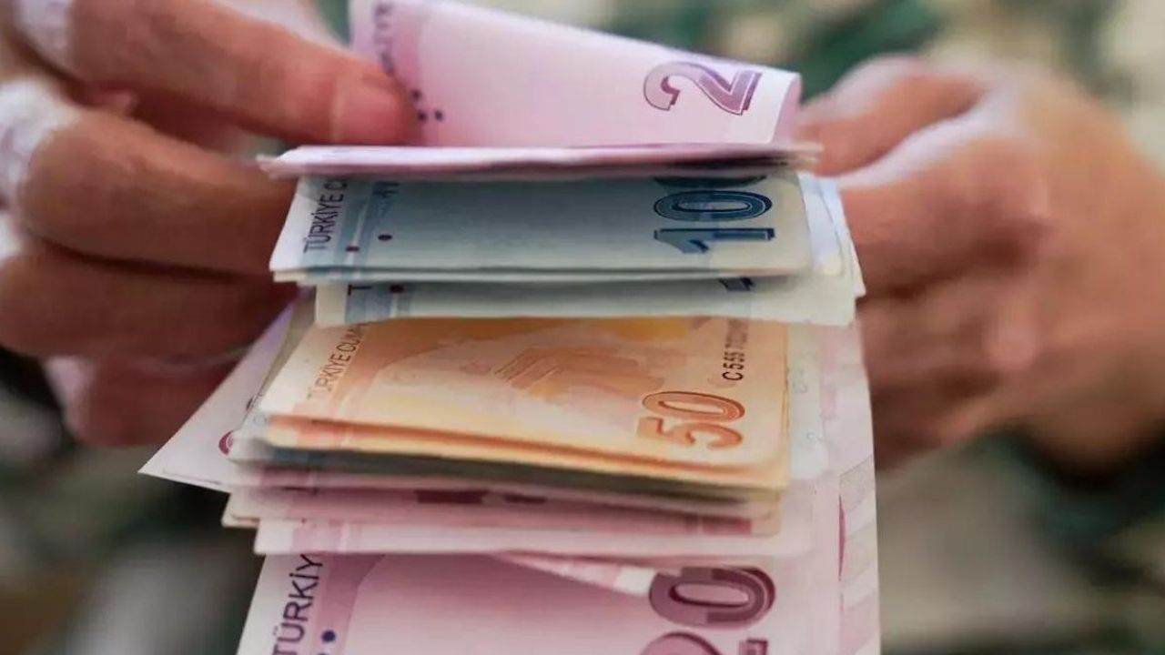 Nakit Para Yasaklanıyor!