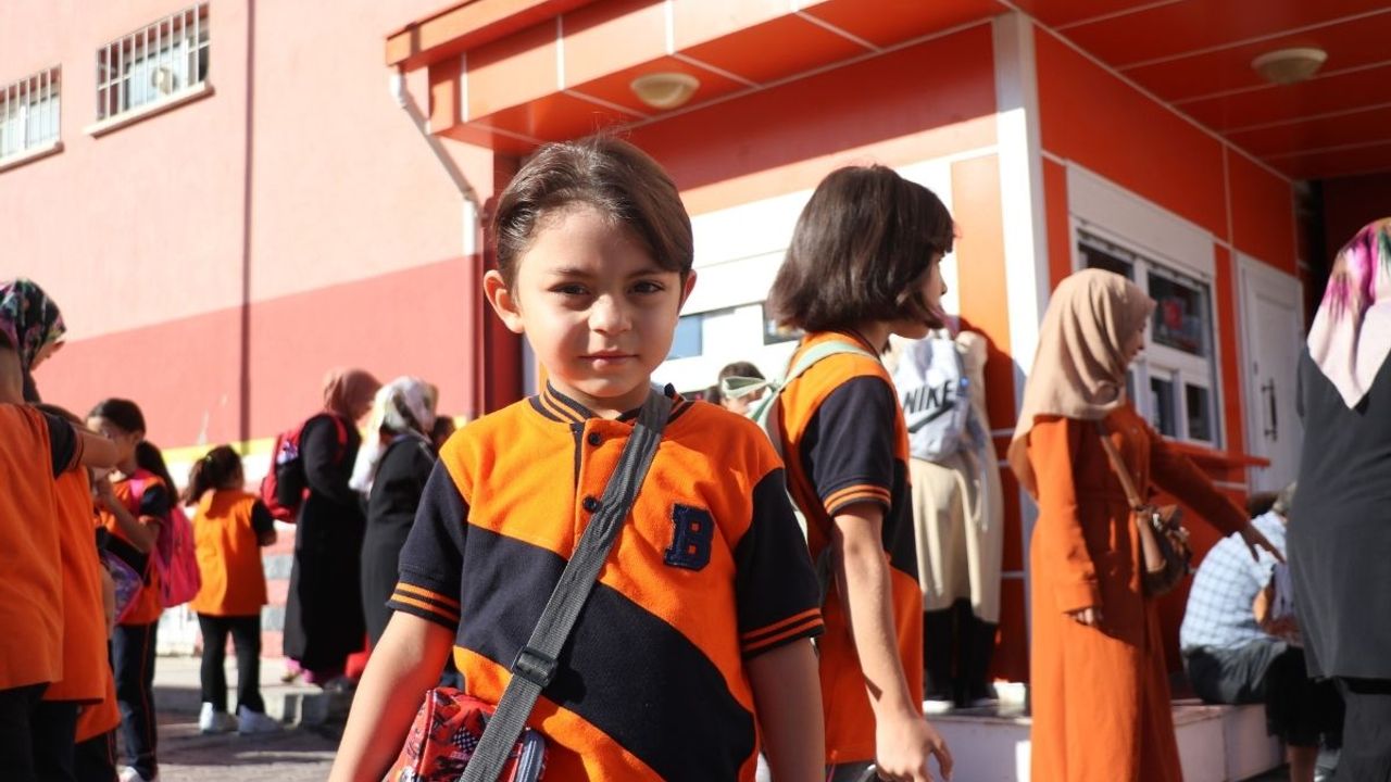 Kayserili SMA Hastası Melih, İlkokula Başladı!  'Artık Çok Güçlüyüm, Hayallerim Gerçek Oldu'