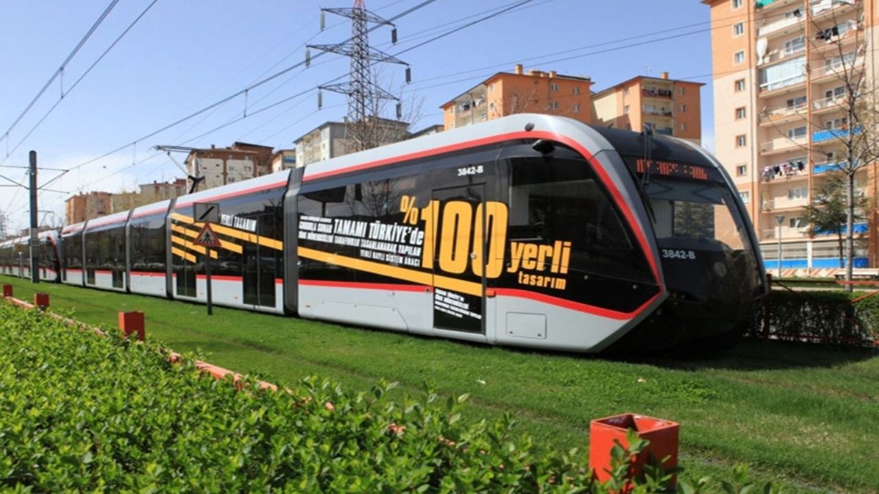 Kayseri'de Tramvay İçinde Öyle Bir Heyecan Yaşandı Ki!