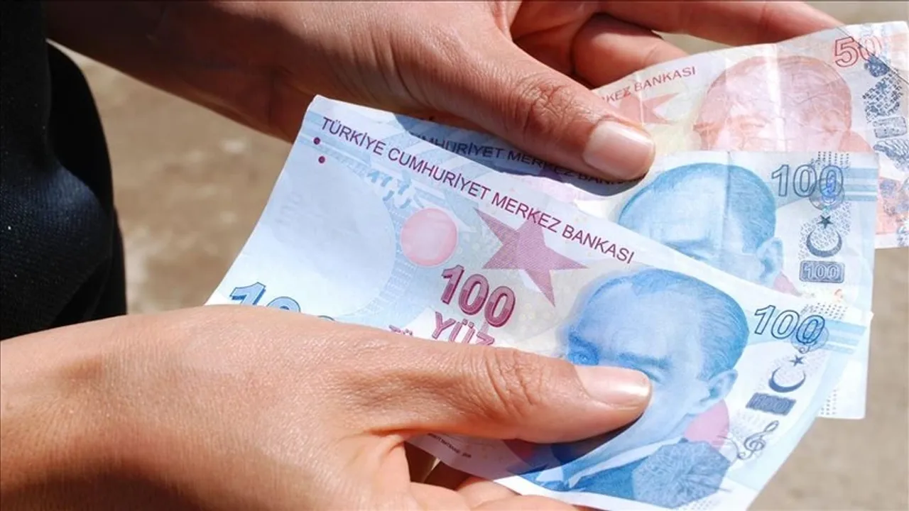 Türkiye tarihinde ilk kez yaşanacak! Dolar ve altını olan dikkat