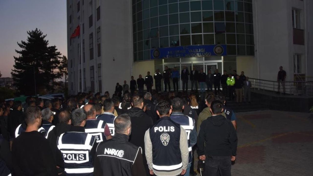 Şehit Polis Adına Zehir Tacirlerine Dev Operasyon: 48 Gözaltı!