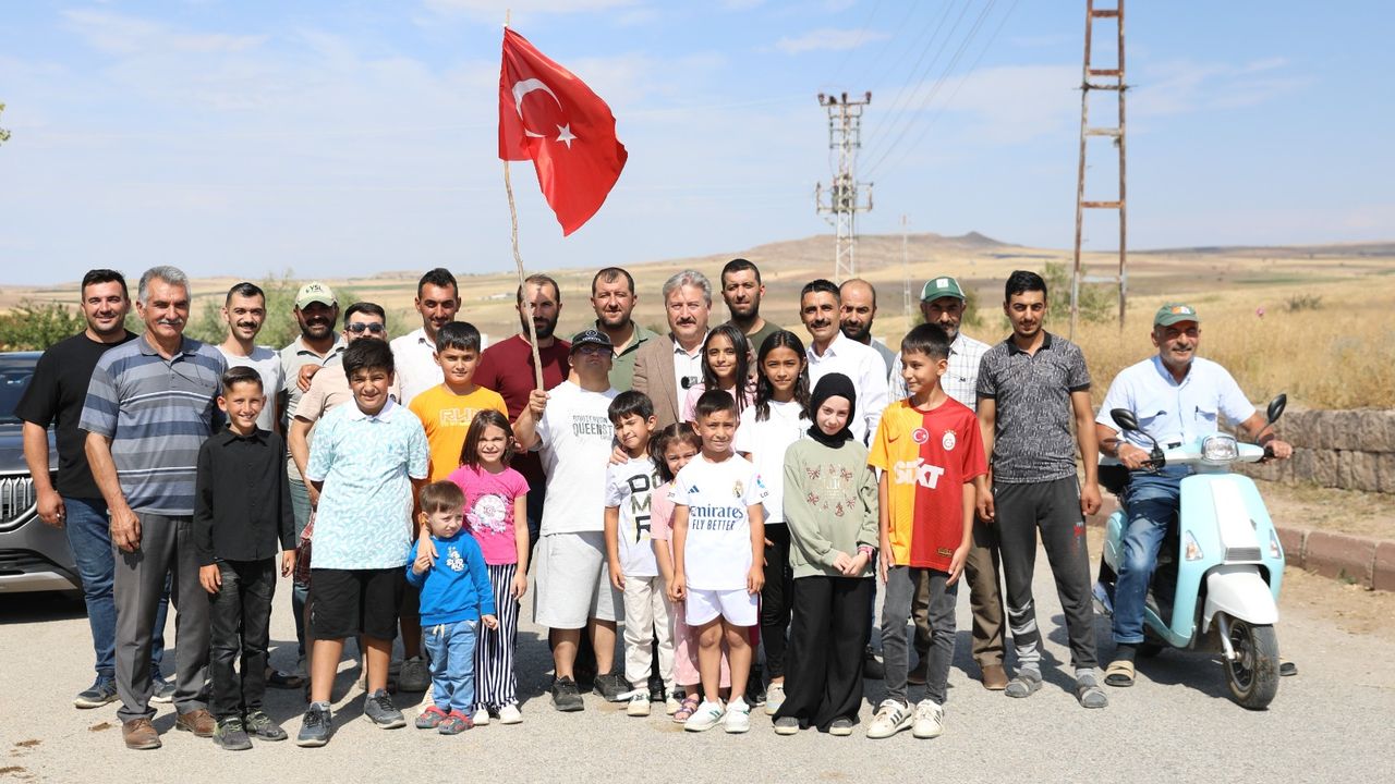 Çocuklar İstedi Başkan Amcaları Yerine Getirdi!