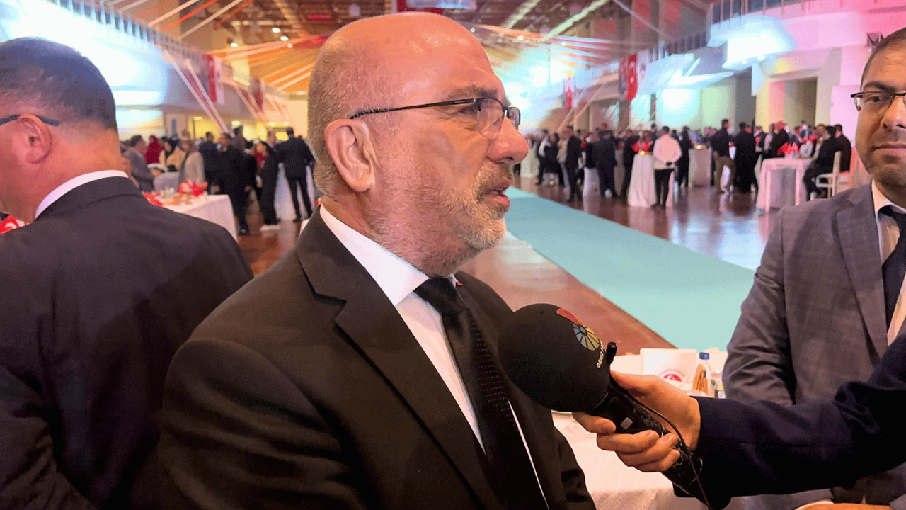 Cumhuriyet Resepsiyonu'nda KAYÜ Rektörü Kurtuluş Karamustafa konuştu !