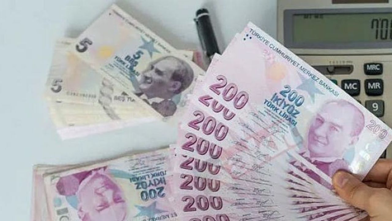 Asgari ücrete gelecek zam oranını açıkladı!