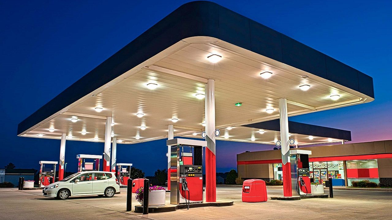 Sürücüler oh be diyecek! Motorin ve benzine bu kez büyük indirim