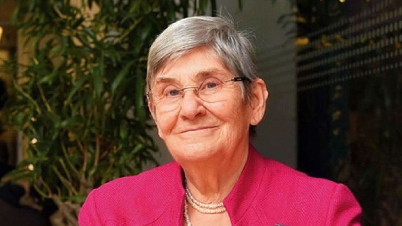 Kullananlar dikkat etsin! Canan Karatay tuvaletten bile daha kirli dedi