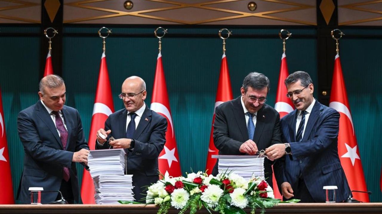 2025 yılı bütçesi açıklandı! En büyük payı hangi alanlar aldı?