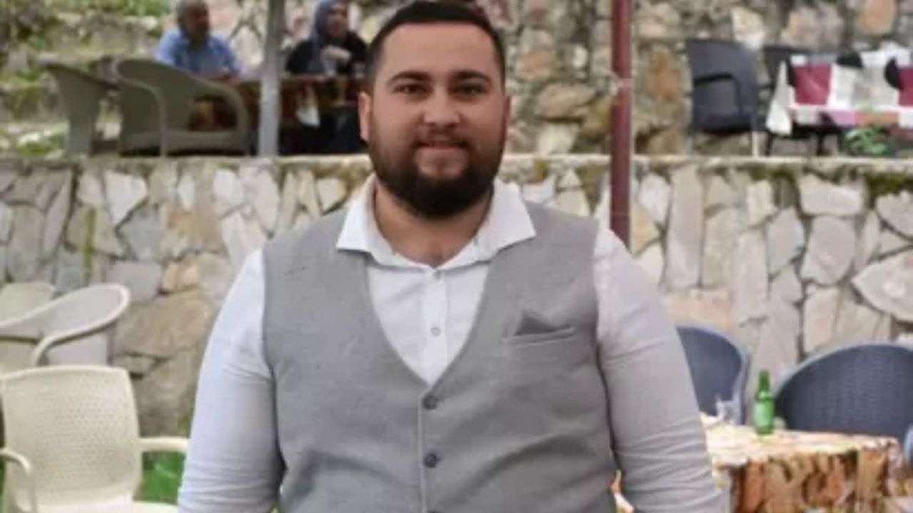CHP’li Başkanı Bıçakladılar: Ağır Yaralı!