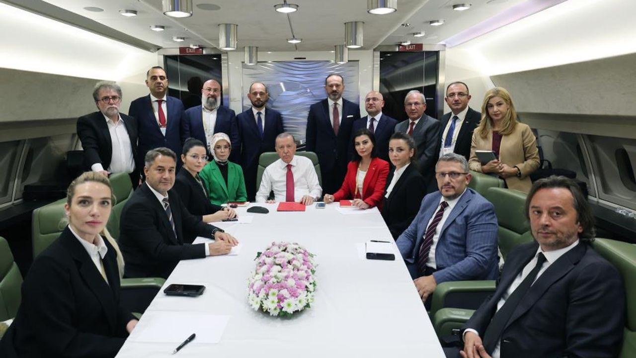 Cumhurbaşkanı Erdoğan : Genel başkan yardımcılarında bazı değişiklikler olabilir