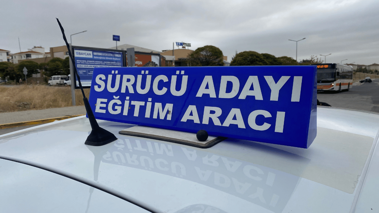Ehliyet sınavı artık daha zor olacak! Kayıt olmak için son günler!