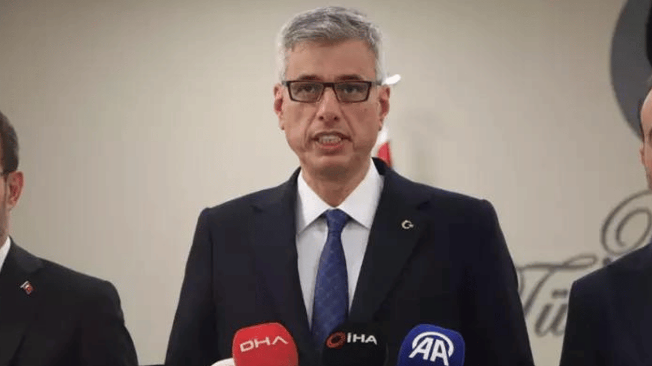 Sağlık Bakanı Memişoğlu'ndan Dikkat Çeken Açıklama :'Covid-19 Vakalarında Anormal Artış Yok'