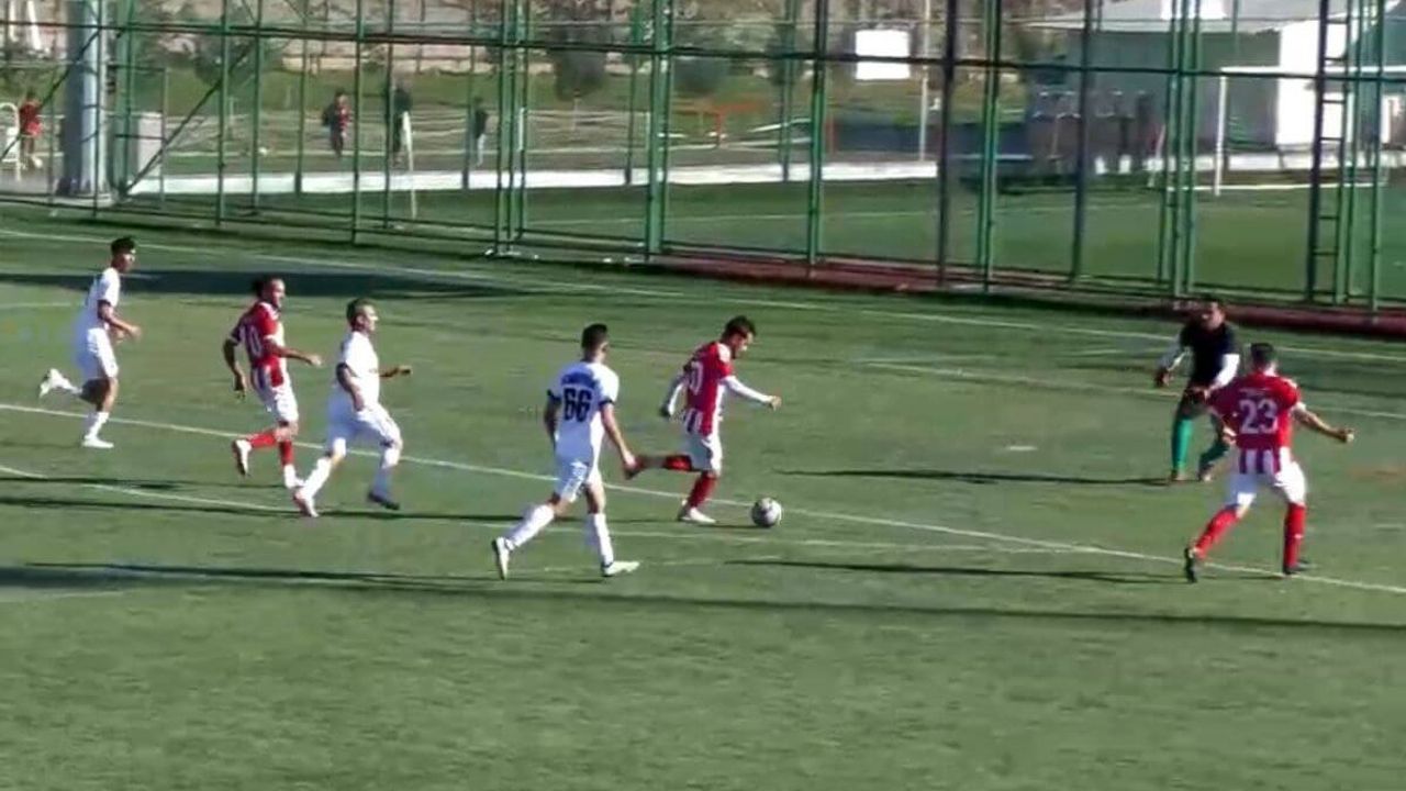 Kayseri’de son dakika golü ile kazandılar
