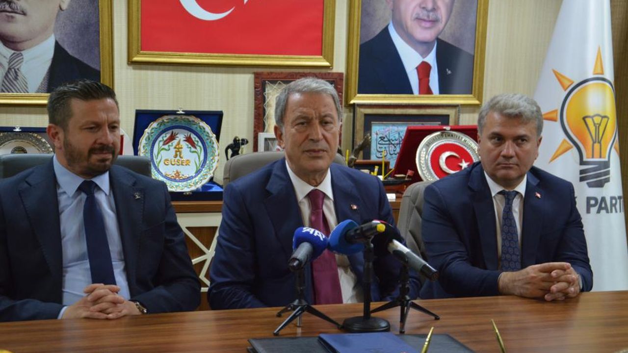 Hulusi Akar: Amacımız sadece terörü ortadan kaldırmak