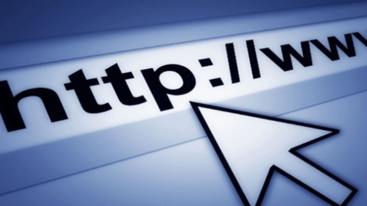 Bilişim Uzman: 'İnternet başta çok masum görünüyordu'