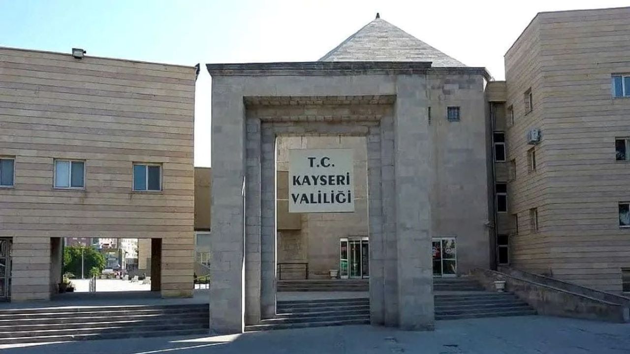 Kayseri Valiliği’nin acı günü! Gökmen Çiçek yasa boğuldu