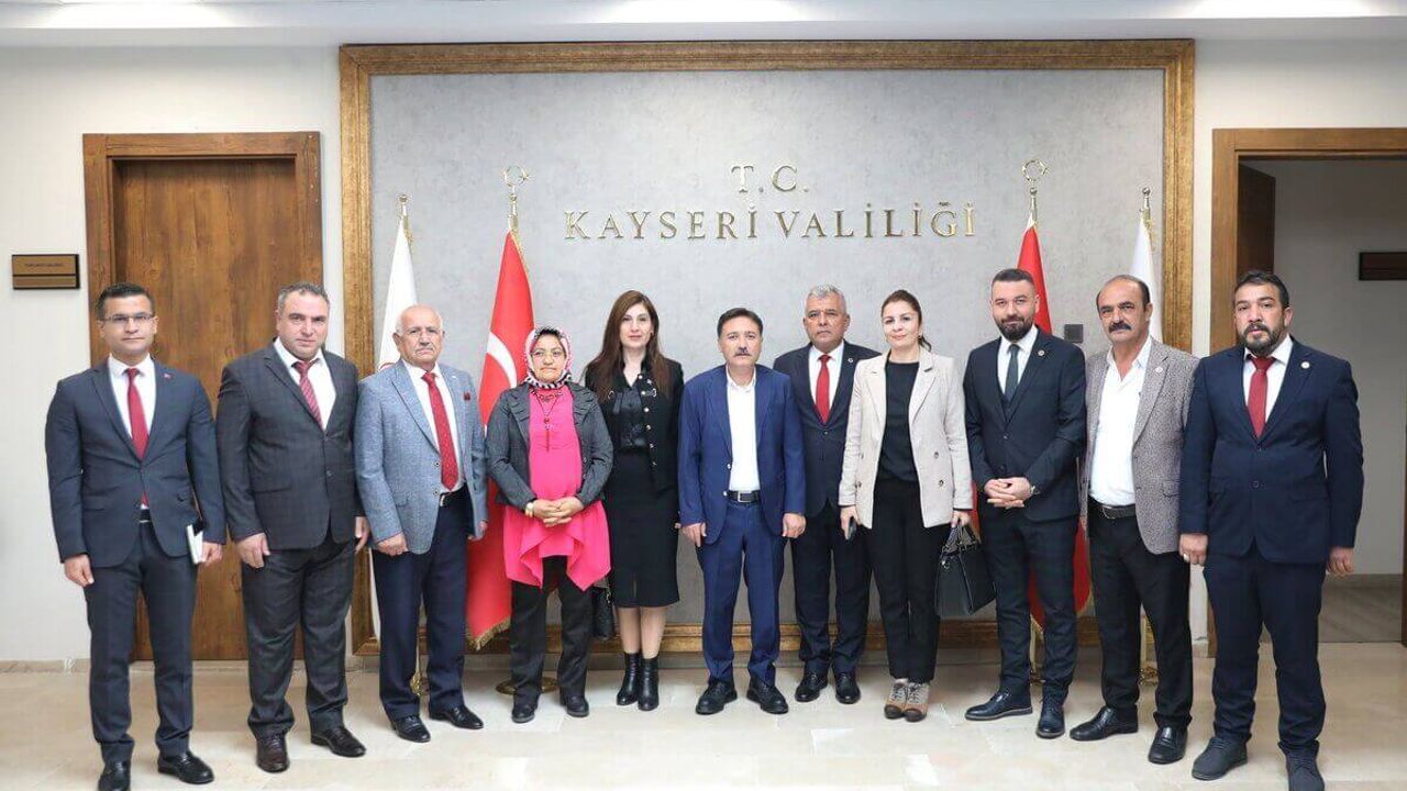 Kayseri Valisi Gökmen Çiçek muhtarlar için bakın neler söyledi