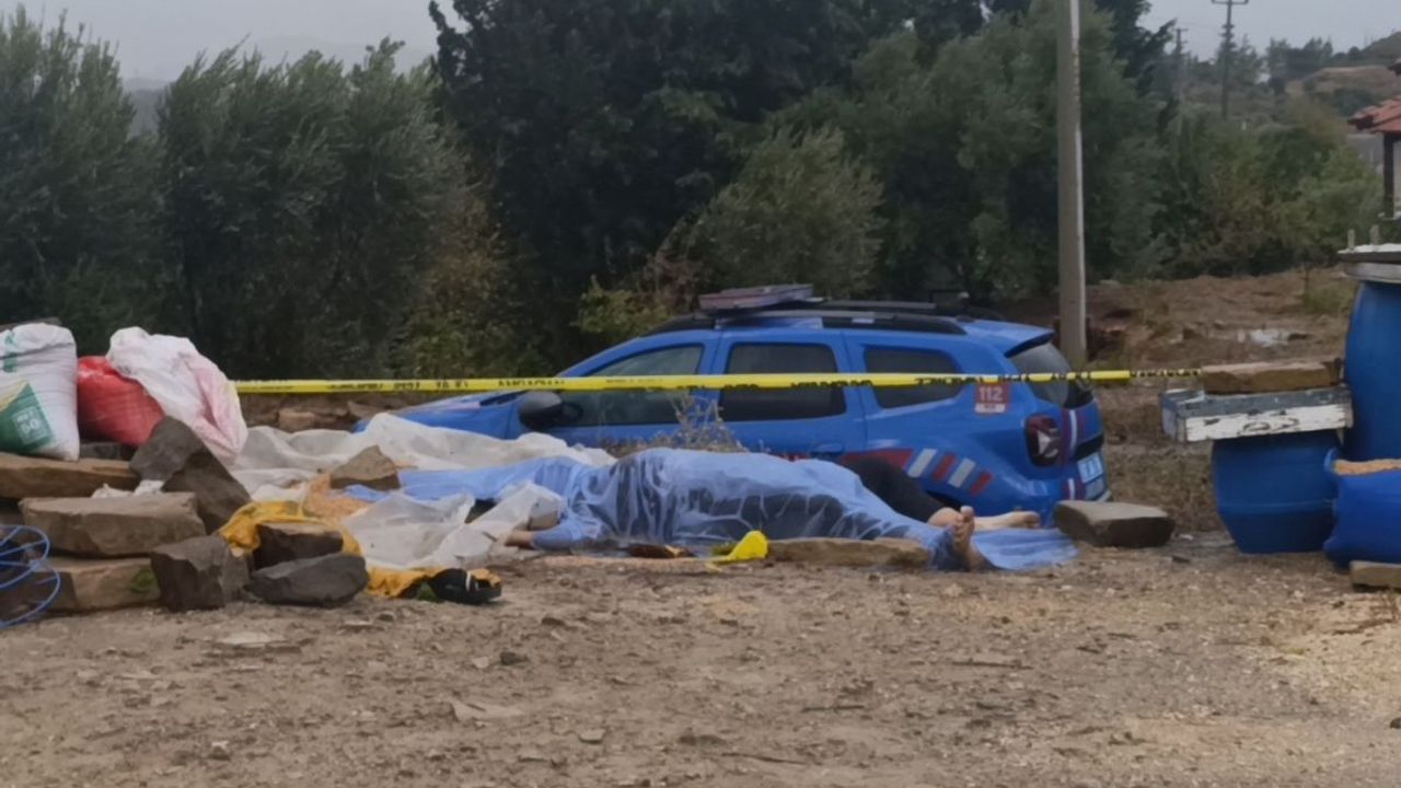 Kan Donduran Olay! Cani Koca Av Tüfeğiyle Karısını Öldürdü Ardından İntihar Etti!
