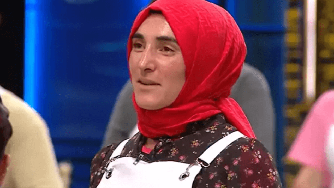 Masterchef Ayşe elenir elenmez estetik mi yaptırdı? Son pozlarına yorum yağdı!