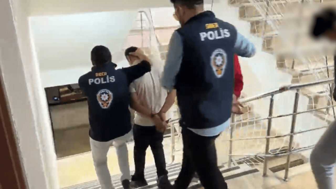 Kayseri’de ucuza arsa satma vaadiyle dolandıran şüpheliler yakalandı!