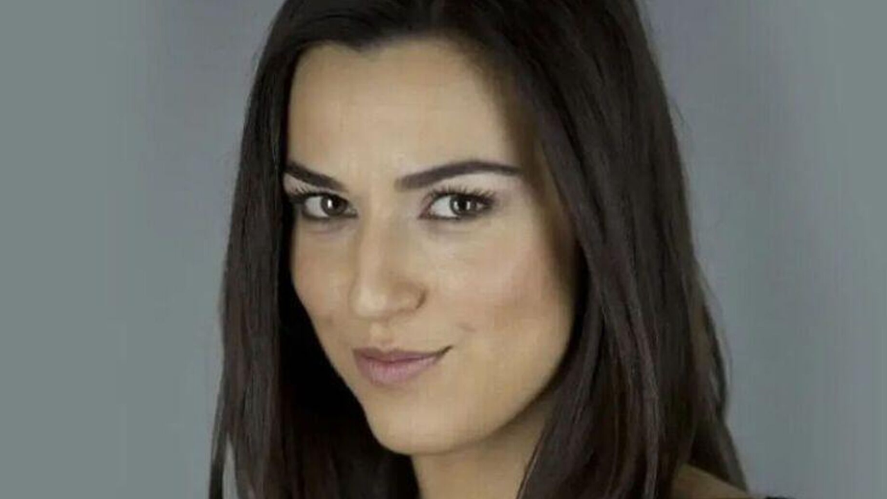 Ünlü oyuncu Pelin Yoru genç yaşta hayatını kaybetti!