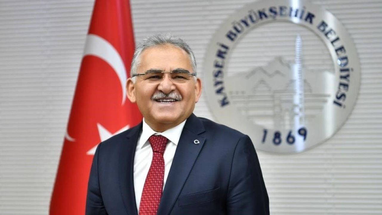 Memduh Büyükkılıç’a Sert Sözler: Halk Bedelini Ödetmeyecek mi Sanıyorsun!