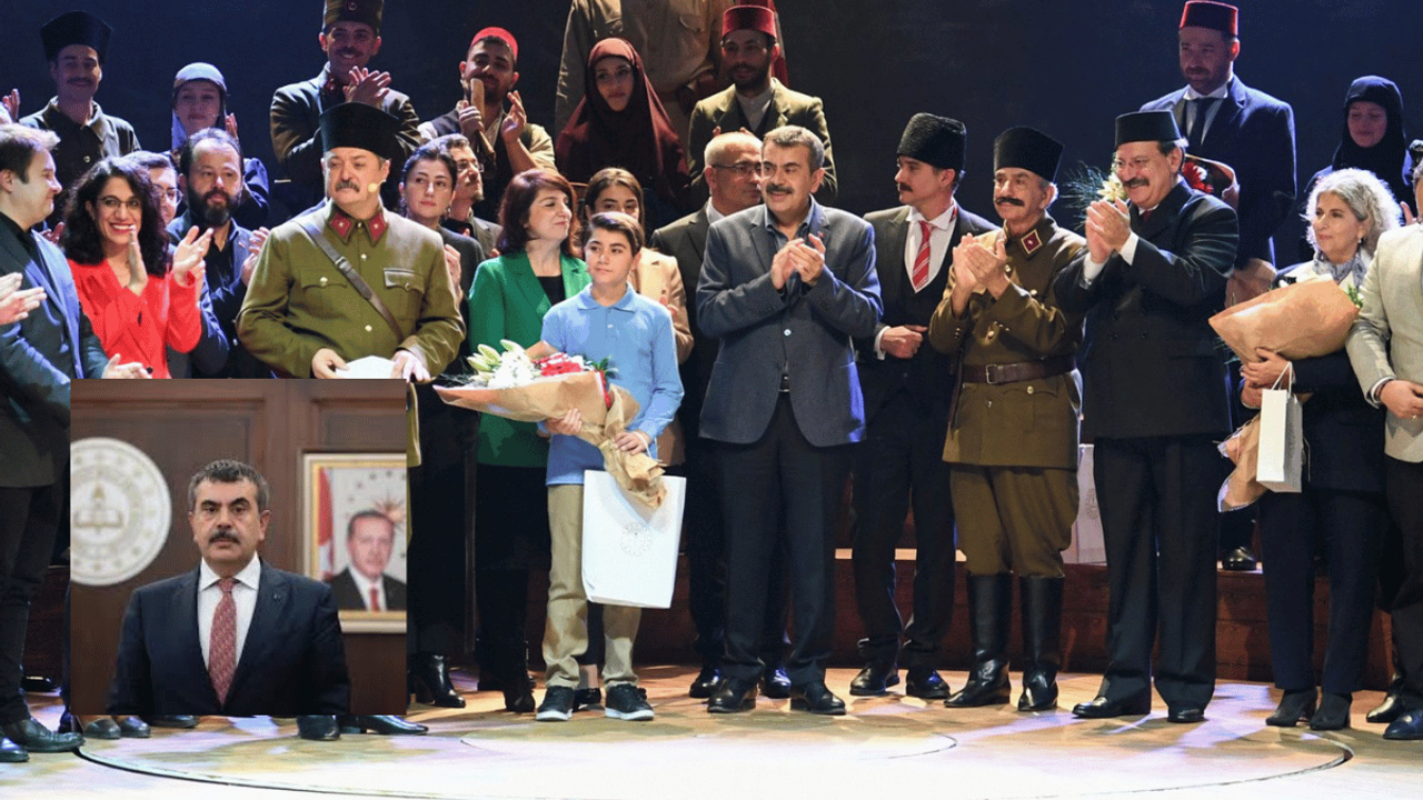 Kayseri'deki okullarda Cumhuriyet haftasına böyle başlanacak!