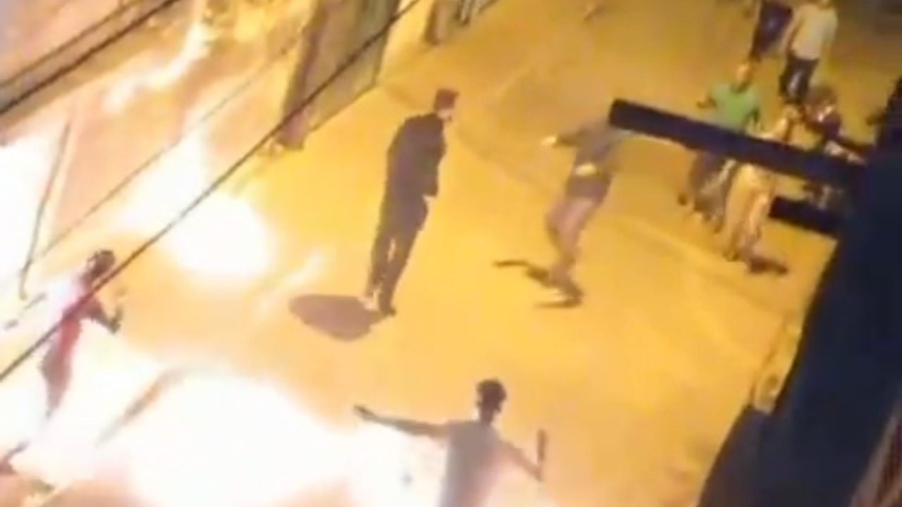 Şiddet gördüğü için babasının evine sığındı! Başına gelmeyen kalmadı!