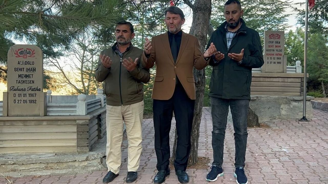 Namaz Çıkışında Saldırıya Uğrayarak Şehit Olmuşlardı! Kayseri’de Dualarla Anıldı