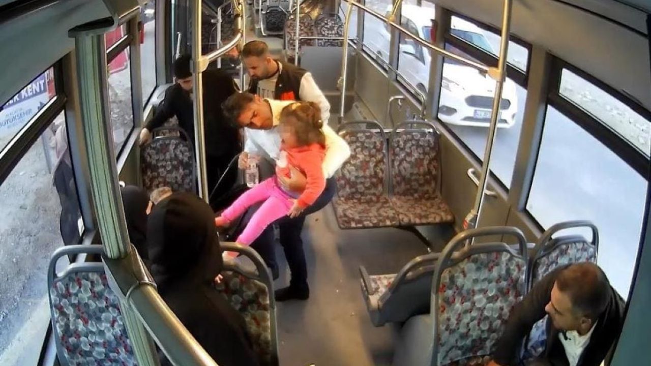 Otobüs şoförü 2 yaşındaki boğulan çocuğu böyle kurtardı!