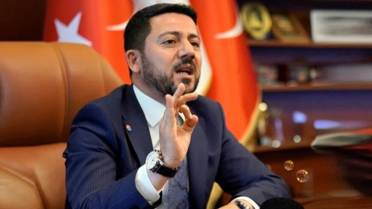 Rasim Arı’dan dikkat çeken çıkış: Beni eleştirenler dönün bir aynaya bakın!