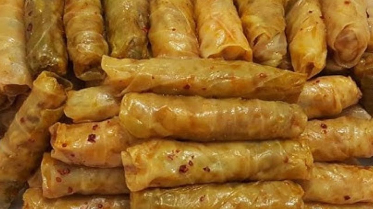 Şimdi tam mevsimi: Lahana sarmasının lezzet sırrı!