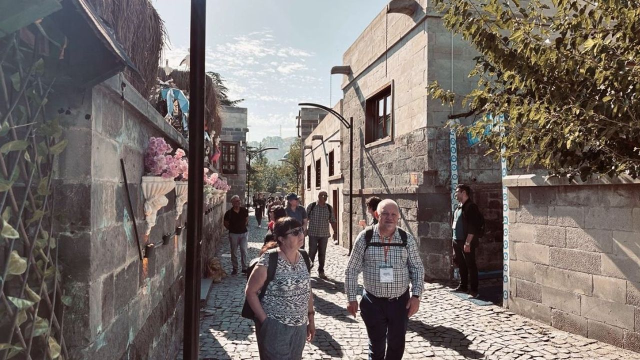 Avrupalı akademisyenler Kayseri’ye hayran kaldı!