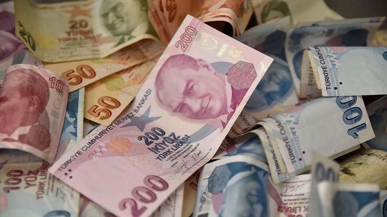 Emeklilere ekim zammı! En yüksek promosyonu veren banka değişti