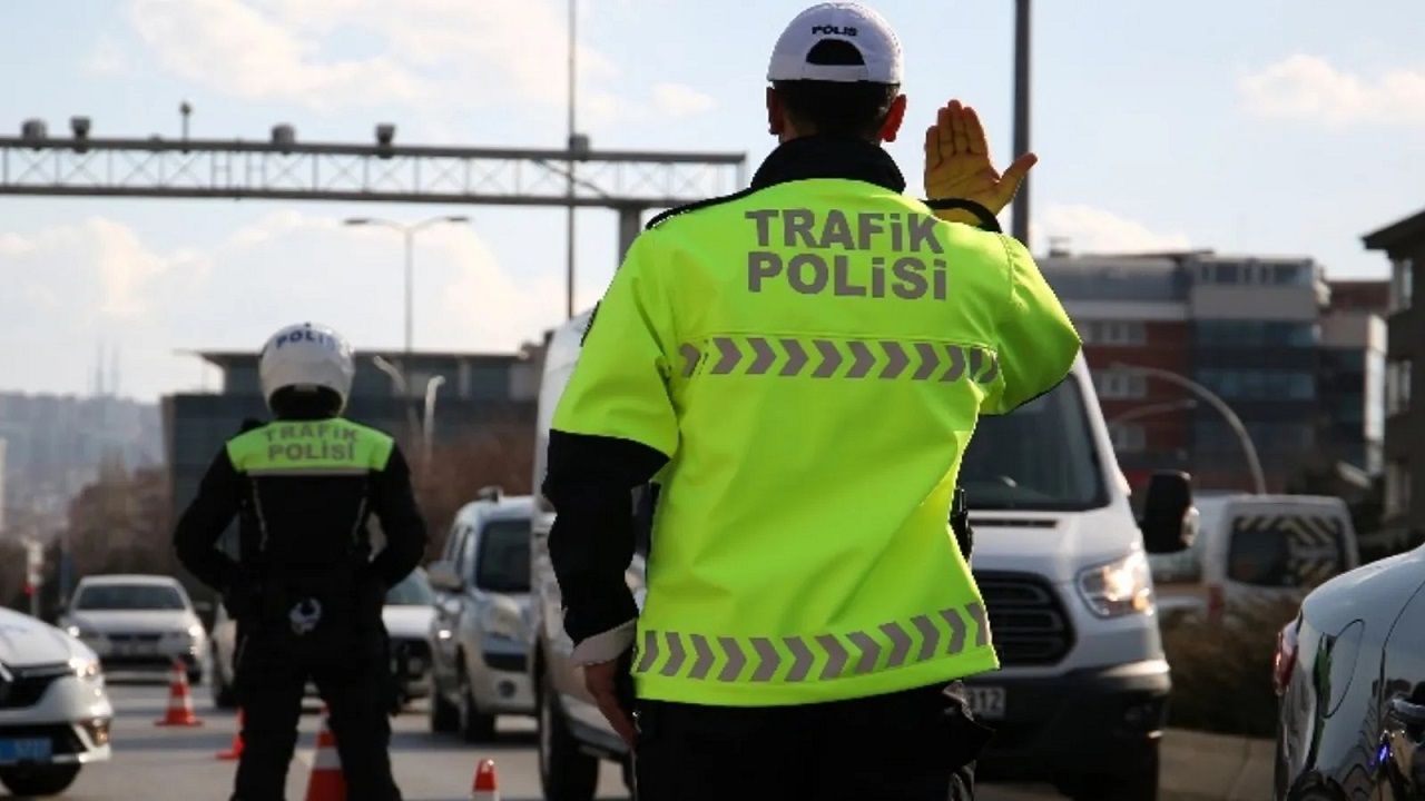 Arabası olan acele etsin! Bu tarihe kadar değiştirmeyen ceza alacak