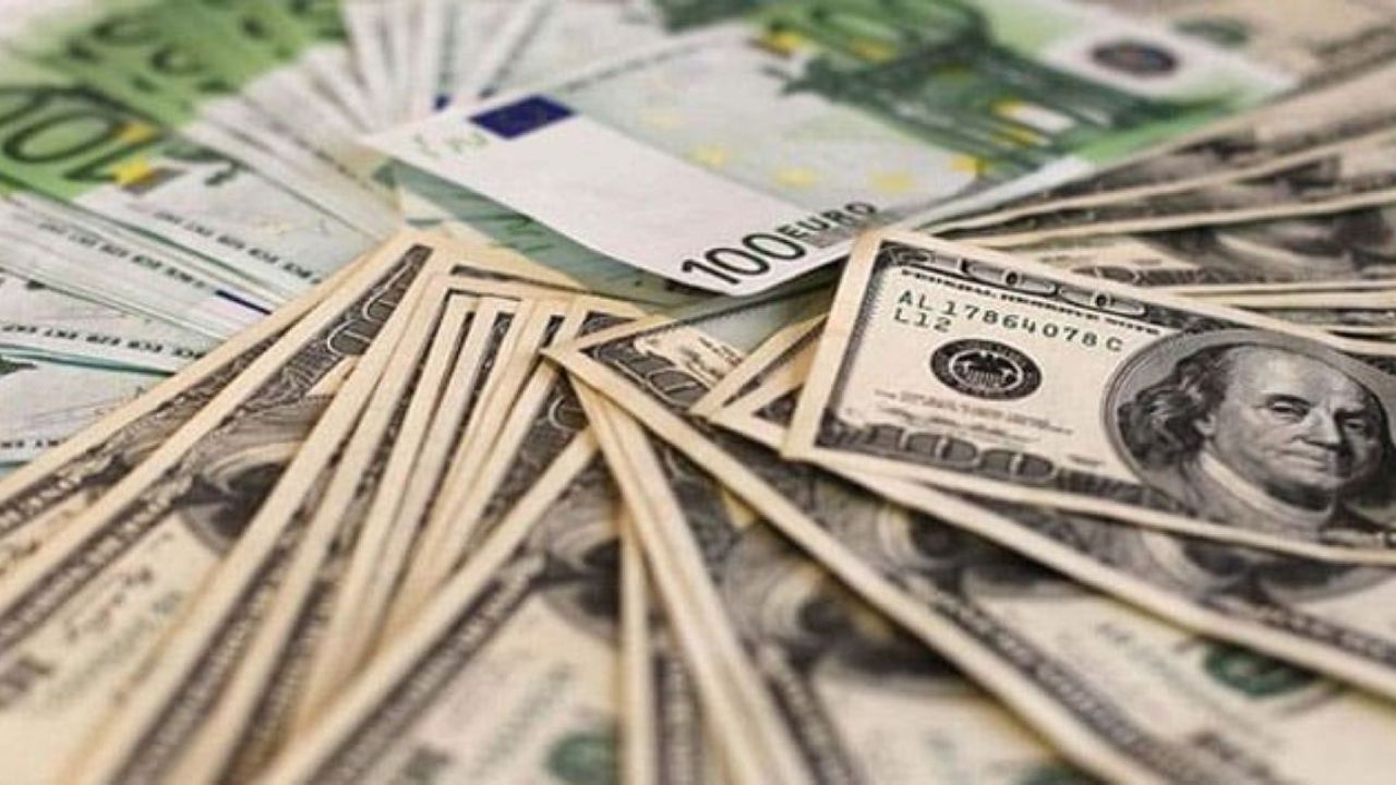 Dolarda 11 lira krizi! Dev banka tarih verip duyurdu