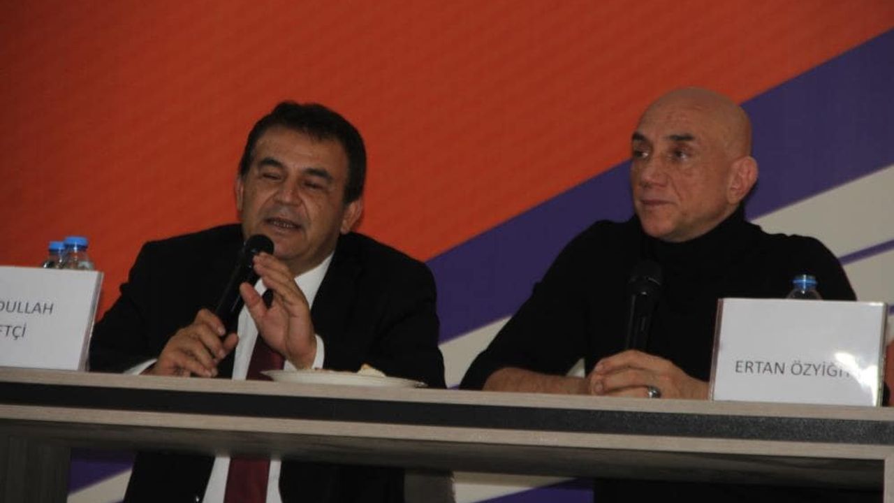 Ünlü araştırmacı yazar Kayseri’de İsrail’e meydan okudu!
