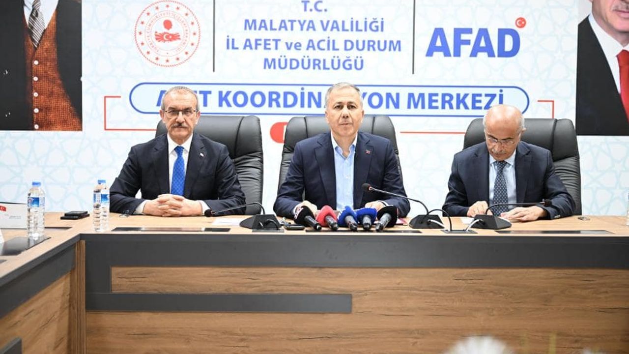 Bakan Yerlikaya’dan depremle ilgili yeni açıklama!