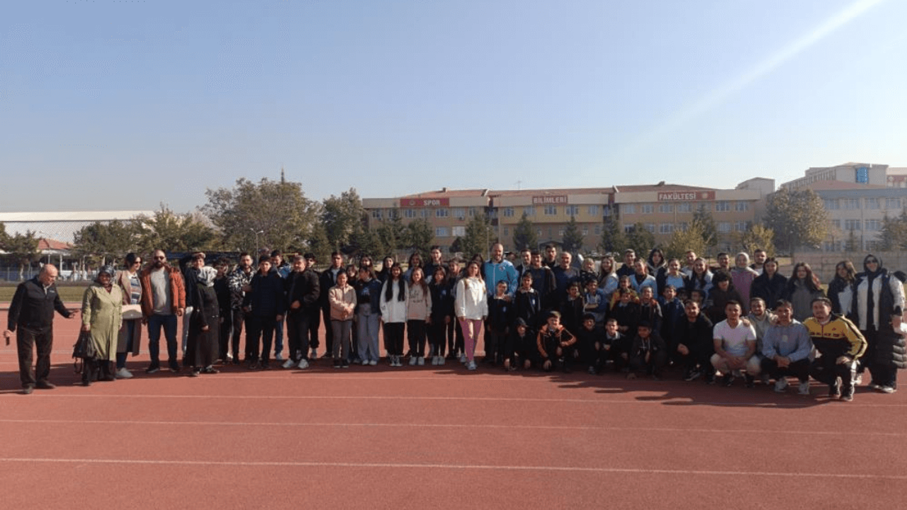 Erciyes Üniversitesi'nde duygulandıran buluşma!
