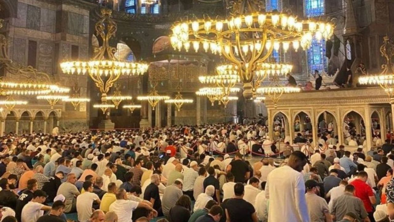 Merhamet eden merhamet bulur-8 Kasım 2024 Cuma Hutbesi