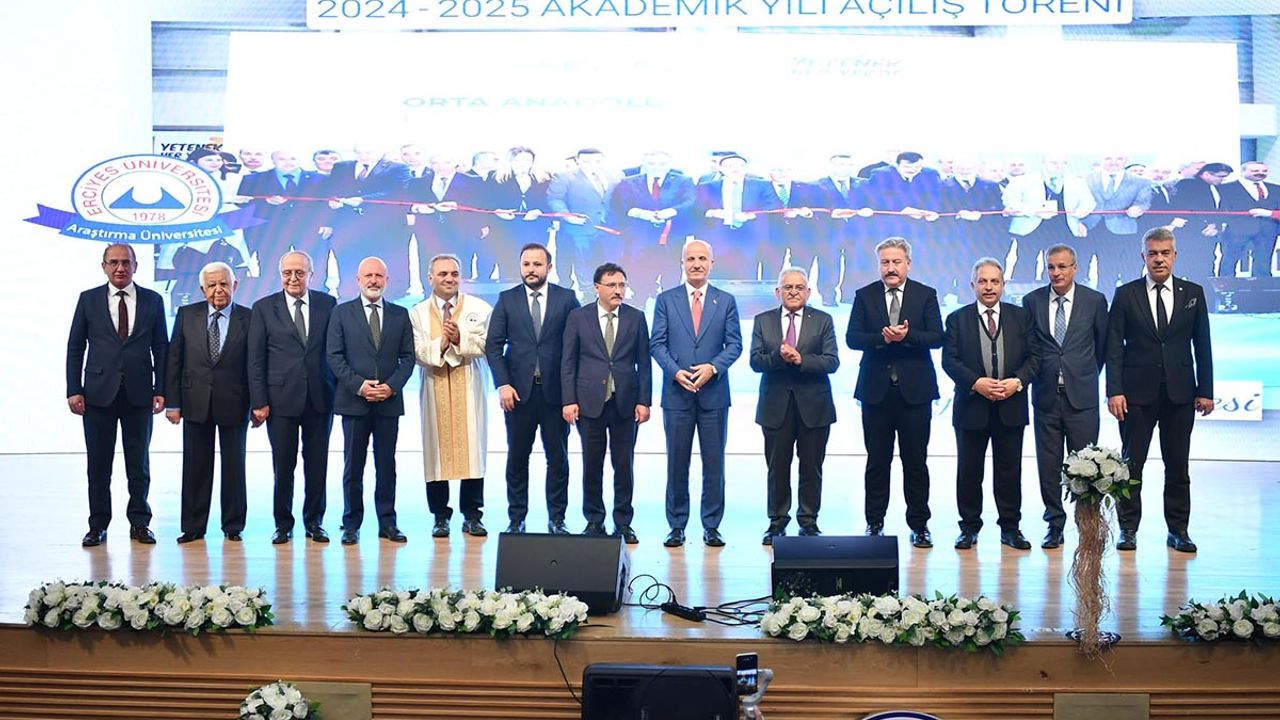 Başkan Büyükkılıç, Kayseri'yi tercih eden gençler için neler söyledi?
