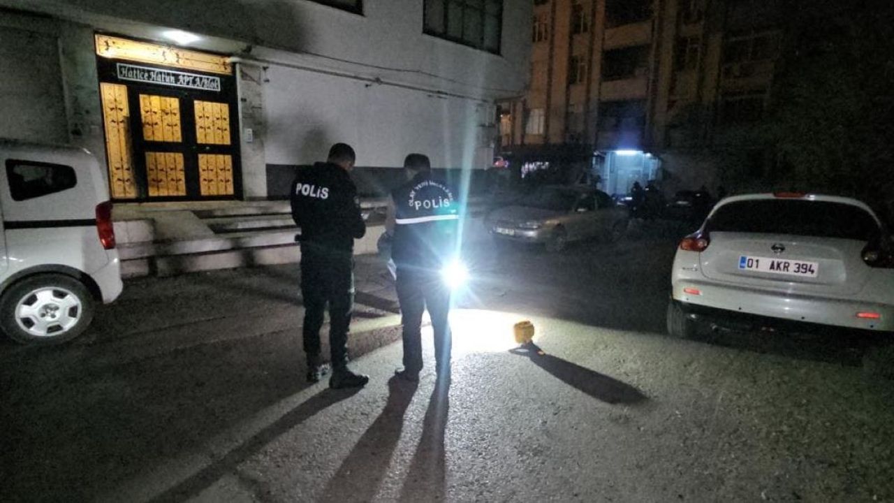 Bıçaklı kavgada kan aktı: 1 ölü