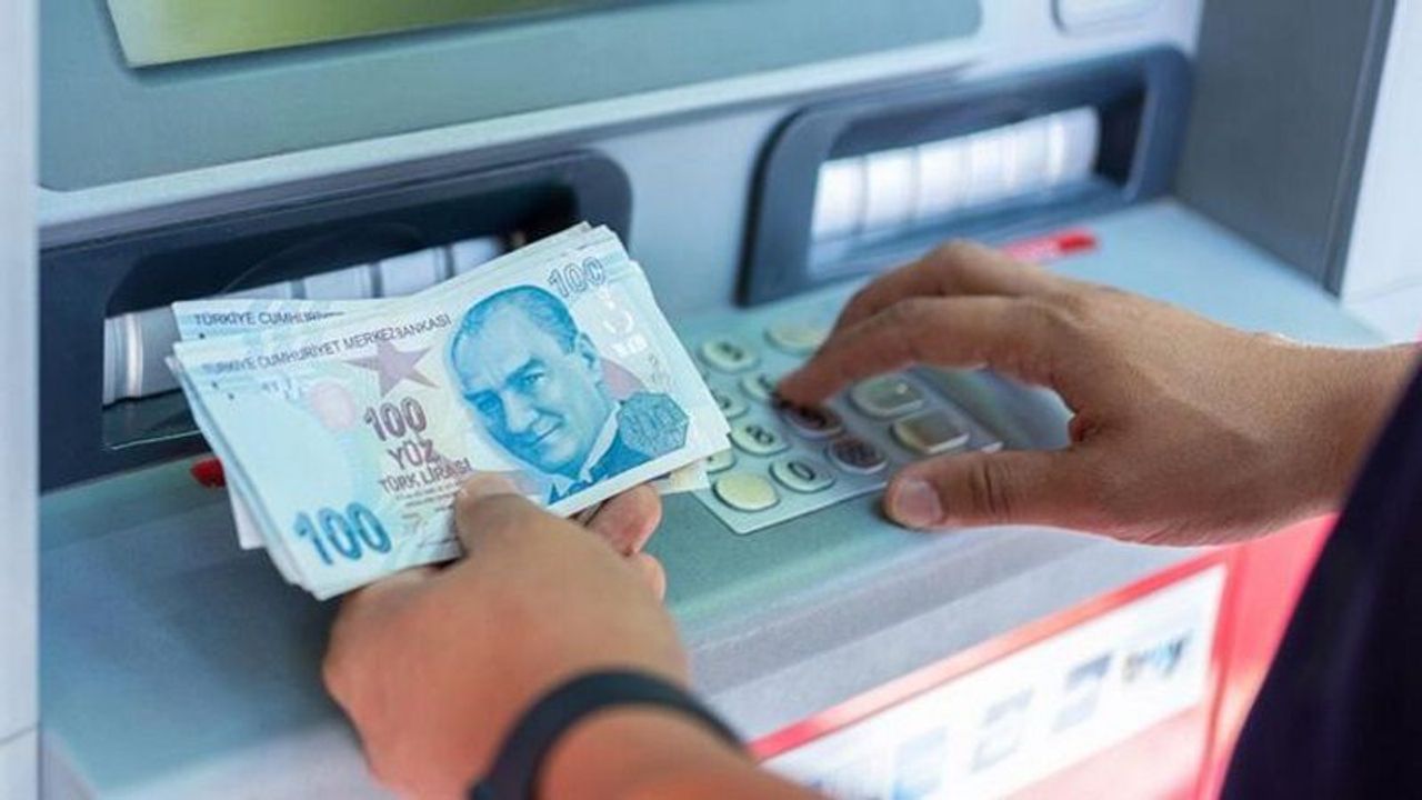 Devlet bankası müjde verdi! Kredi kartı borcu olanlar acele etsin